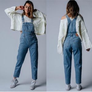 Levi’s Tapered Overalls NWT